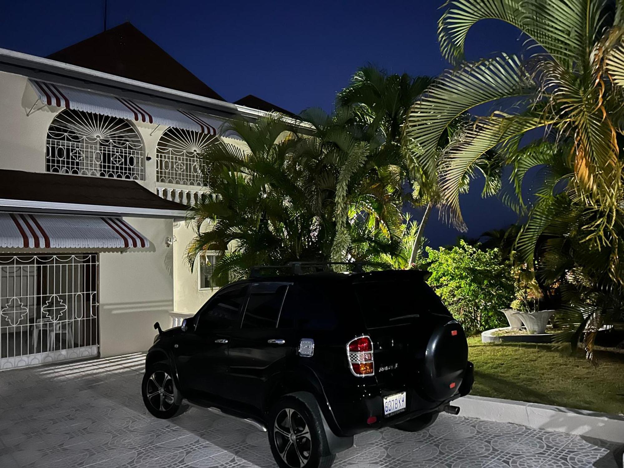 Goldenview Guesthouse Ocho Rios Exterior foto